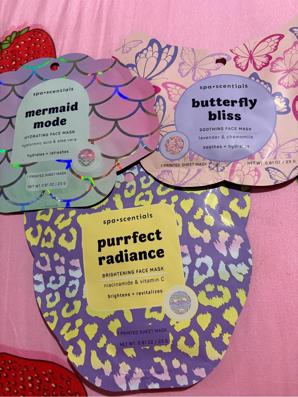 Purrfect Radiance Brightening Face Mask - Purple